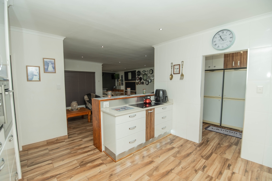 3 Bedroom Property for Sale in Rowallan Park Eastern Cape